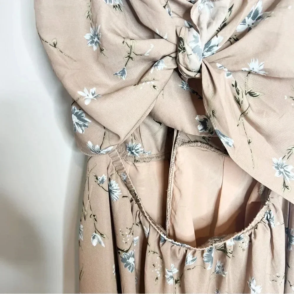 Storia Cutout Front Taupe Floral Midi Dress